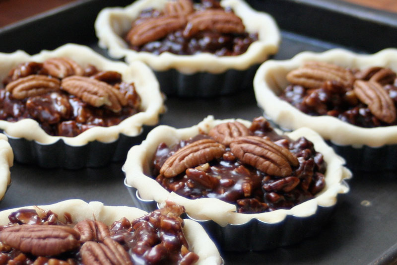 What is a recipe for miniature pecan tarts?